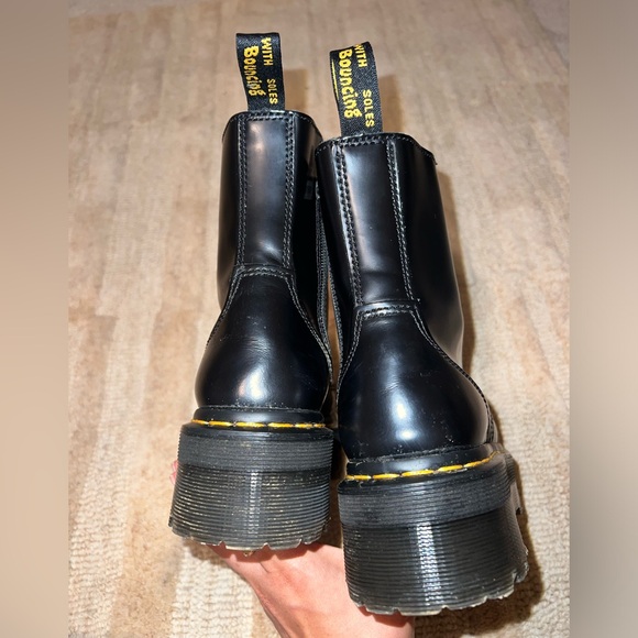 Dr. Martens Jadon Lace Up Boot Womens 6 - Picture 3 of 8